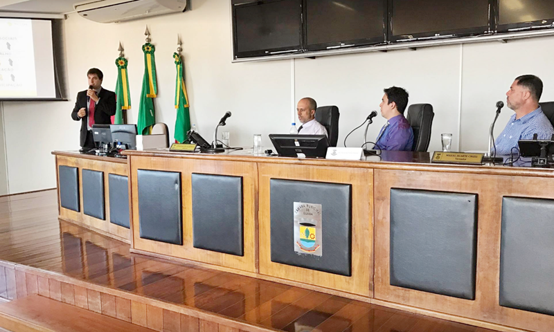 Apresentação do Observatório Social ao legislativo municipal de Guaíba.